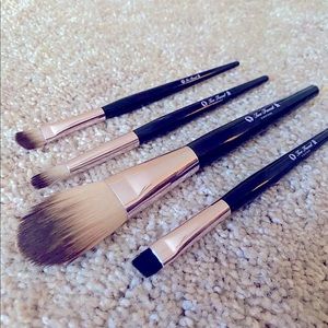 Vintage Too Faced Brushes